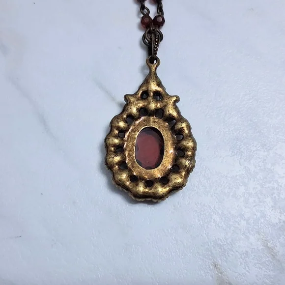 Vintage Avon Victorian Revival Necklace Honey Amber Toned Stone Teardrop Beaded - Picture 13 of 17